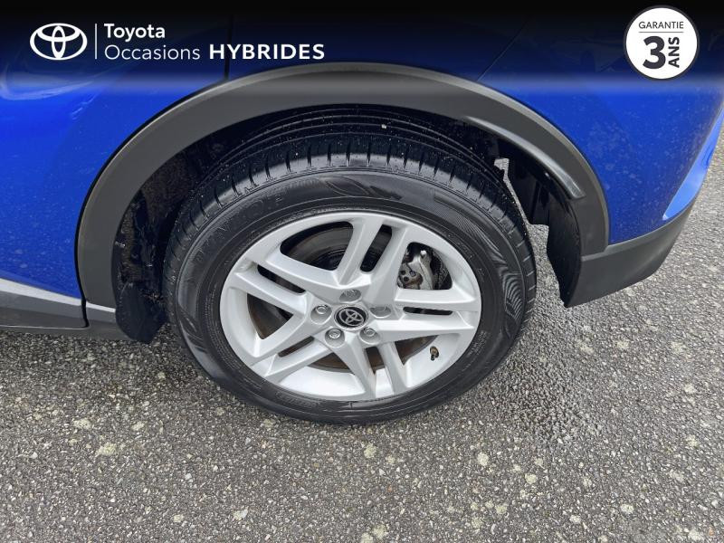 Photo 16 de l'offre de TOYOTA C-HR 122h Dynamic 2WD E-CVT RC18 à 23690€ chez Altis - Toyota Auray