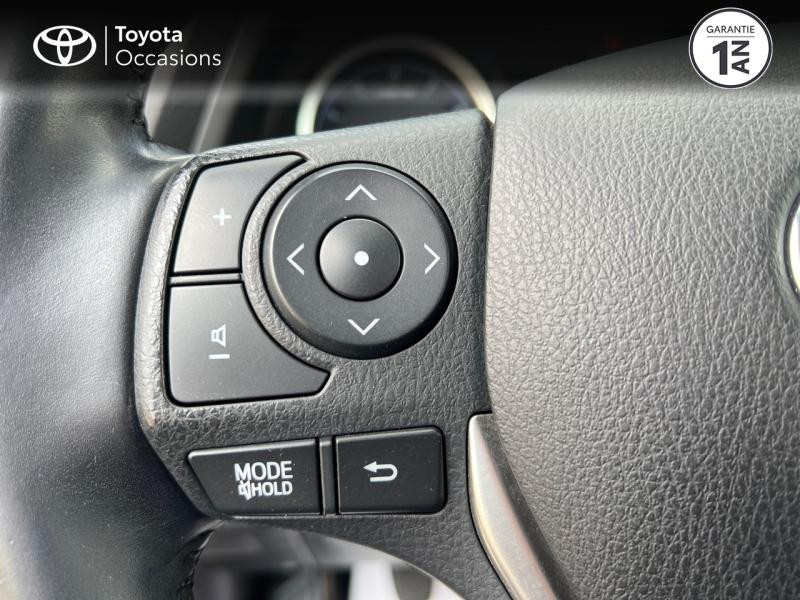 Photo 7 de l'offre de TOYOTA Auris 100 VVT-i Dynamic à 10490€ chez Altis - Toyota Auray