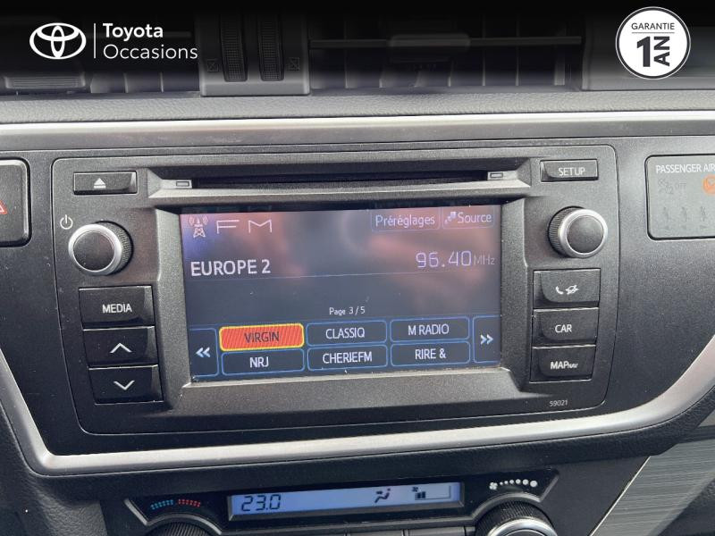 Photo 15 de l'offre de TOYOTA Auris 100 VVT-i Dynamic à 10490€ chez Altis - Toyota Auray
