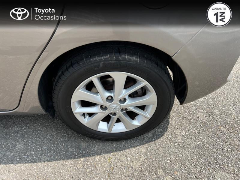 Photo 16 de l'offre de TOYOTA Auris 100 VVT-i Dynamic à 10490€ chez Altis - Toyota Auray
