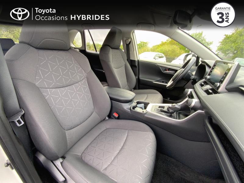Photo 20 de l'offre de TOYOTA RAV4 Hybride 218ch Dynamic Business 2WD à 27990€ chez Altis - Toyota Auray