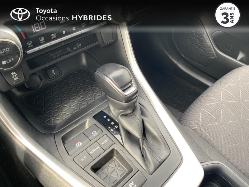 Photo 16 de l'offre de TOYOTA RAV4 Hybride 218ch Dynamic Business 2WD à 27990€ chez Altis - Toyota Auray