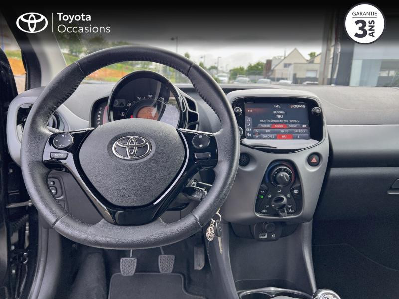 Photo 22 de l'offre de TOYOTA Aygo 1.0 VVT-i 72ch x-play 3P MY19 à 10690€ chez Altis - Toyota Auray