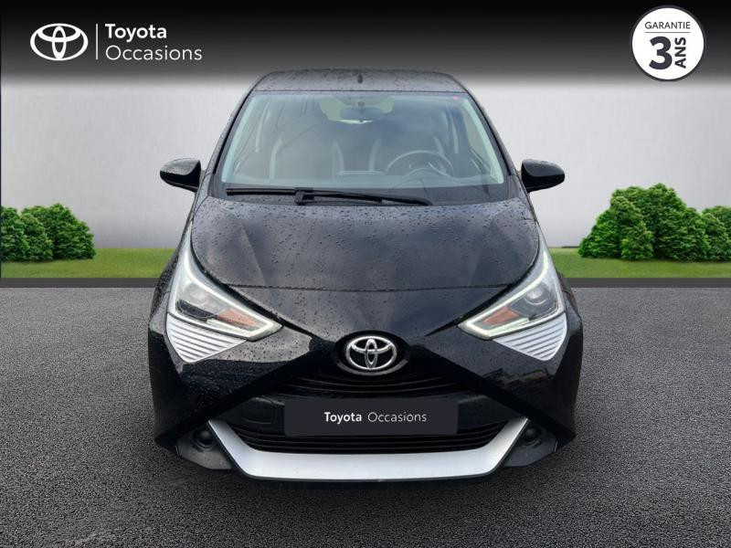 Photo 2 de l'offre de TOYOTA Aygo 1.0 VVT-i 72ch x-play 3P MY19 à 10690€ chez Altis - Toyota Auray