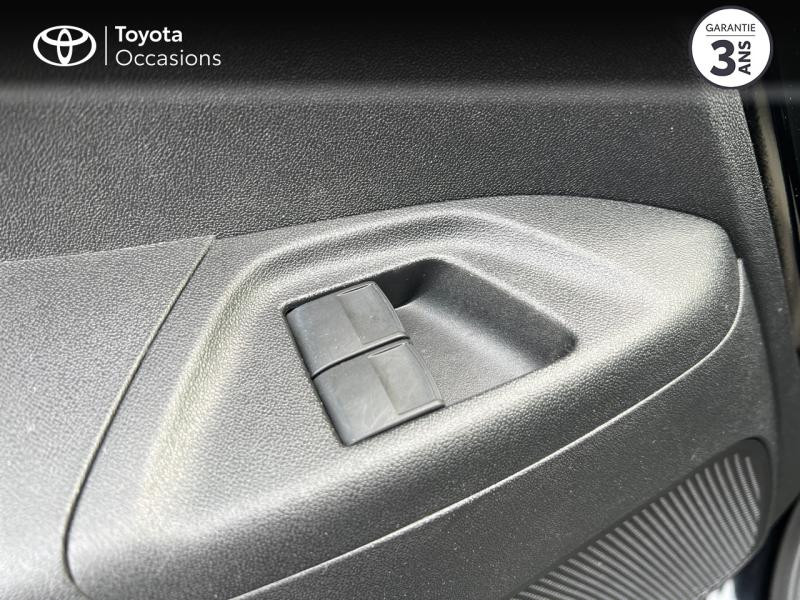 Photo 16 de l'offre de TOYOTA Aygo 1.0 VVT-i 72ch x-play 3P MY19 à 10690€ chez Altis - Toyota Auray