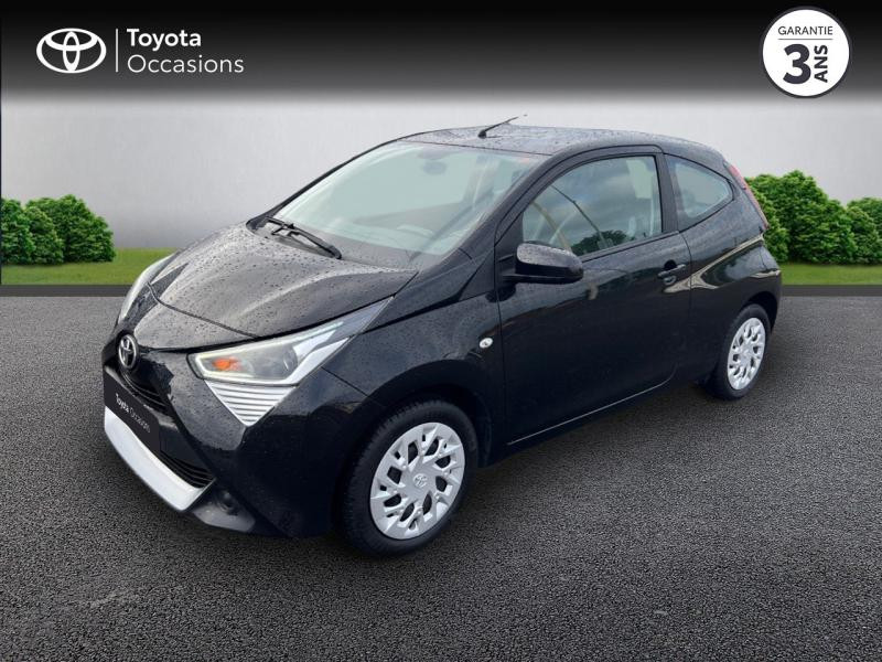 Photo 1 de l'offre de TOYOTA Aygo 1.0 VVT-i 72ch x-play 3P MY19 à 10690€ chez Altis - Toyota Auray