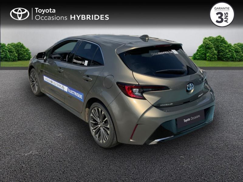 Photo 3 de l'offre de TOYOTA Corolla 1.8 140ch Design à 31690€ chez Altis - Toyota Auray