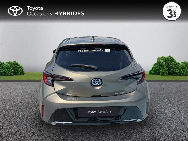 Photo 4 de l'offre de TOYOTA Corolla 1.8 140ch Design à 31690€ chez Altis - Toyota Auray