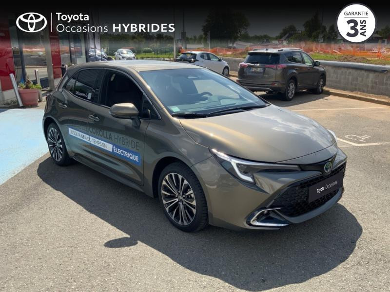 Photo 14 de l'offre de TOYOTA Corolla 1.8 140ch Design à 31690€ chez Altis - Toyota Auray