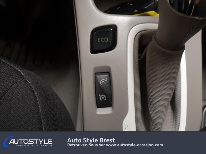 Photo 10 de l'offre de RENAULT Zoe Life charge normale à 8990€ chez Autostyle Brest