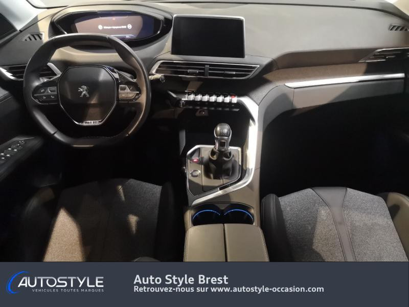Photo 3 de l'offre de PEUGEOT 3008 1.5 BlueHDi 130ch E6.c Allure S&S 6cv à 21990€ chez Autostyle Brest