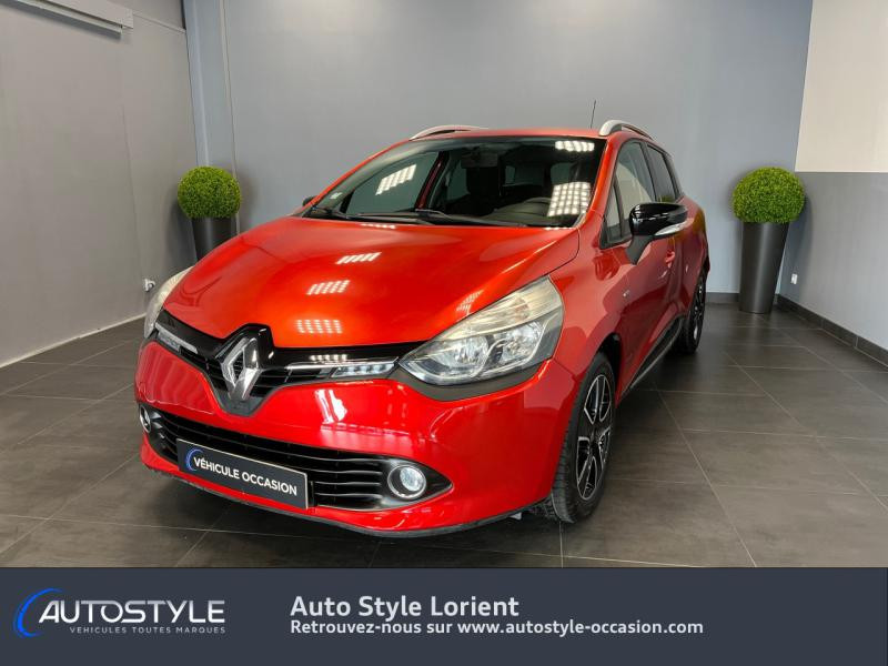 Renault Clio Estate 0.9 TCe 90ch energy Limited Euro6 2015 Essence Rouge Flamme Occasion à vendre