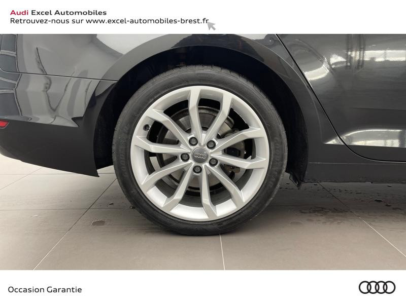 Photo 20 de l'offre de AUDI A4 2.0 TDI 150ch Design Luxe S tronic 7 à 24290€ chez Excel Automobiles – Audi Brest