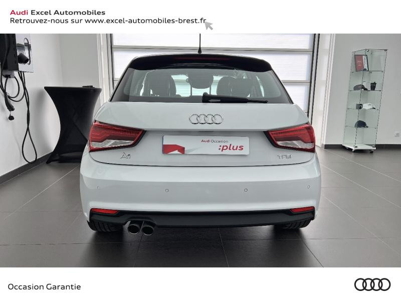 Photo 5 de l'offre de AUDI A1 Sportback 1.4 TFSI 150ch COD Ambition Luxe S tronic 7 à 19990€ chez Excel Automobiles – Audi Brest