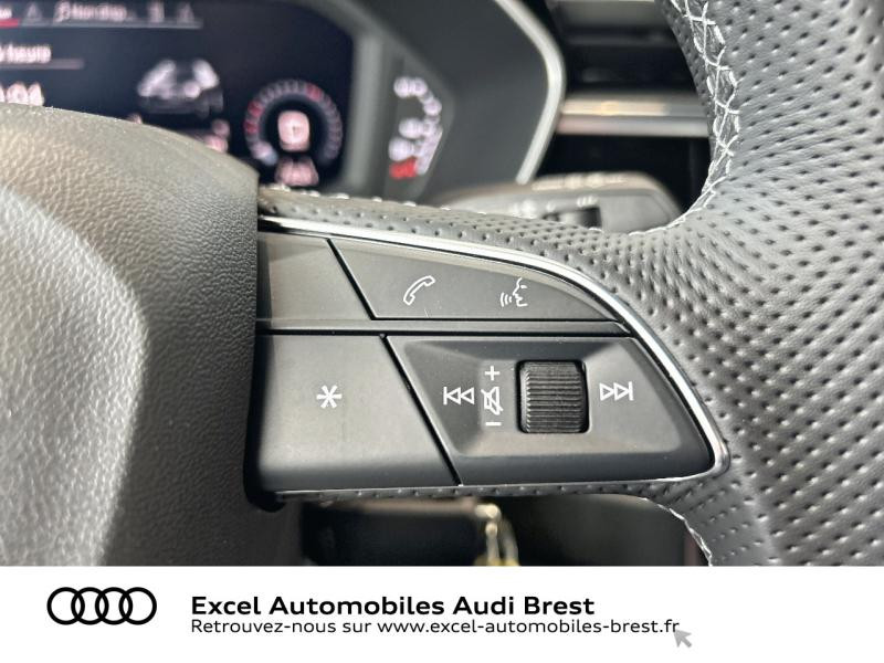 Photo 11 de l'offre de AUDI Q3 35 TDI 150ch S line S tronic 7 à 45900€ chez Excel Automobiles – Audi Brest