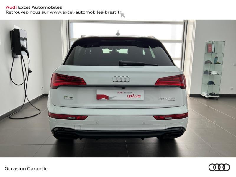 Photo 5 de l'offre de AUDI Q5 50 TFSI e 299ch S line quattro S tronic 7 à 61900€ chez Excel Automobiles – Audi Brest