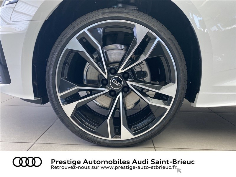 Photo 9 de l'offre de AUDI A5 35 TDI 163 S TRONIC 7 à 55900€ chez Prestige Automobiles – Audi St Brieuc