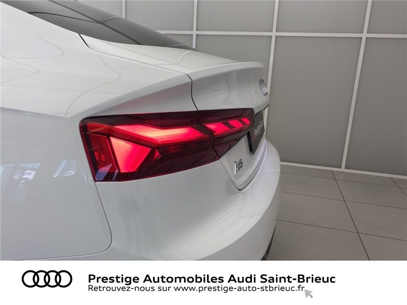 Photo 11 de l'offre de AUDI A5 35 TDI 163 S TRONIC 7 à 55900€ chez Prestige Automobiles – Audi St Brieuc