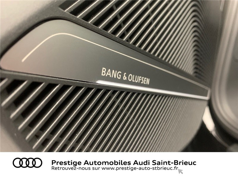 Photo 13 de l'offre de AUDI Q5 40 TDI 204 S TRONIC 7 QUATTRO à 79900€ chez Prestige Automobiles – Audi St Brieuc
